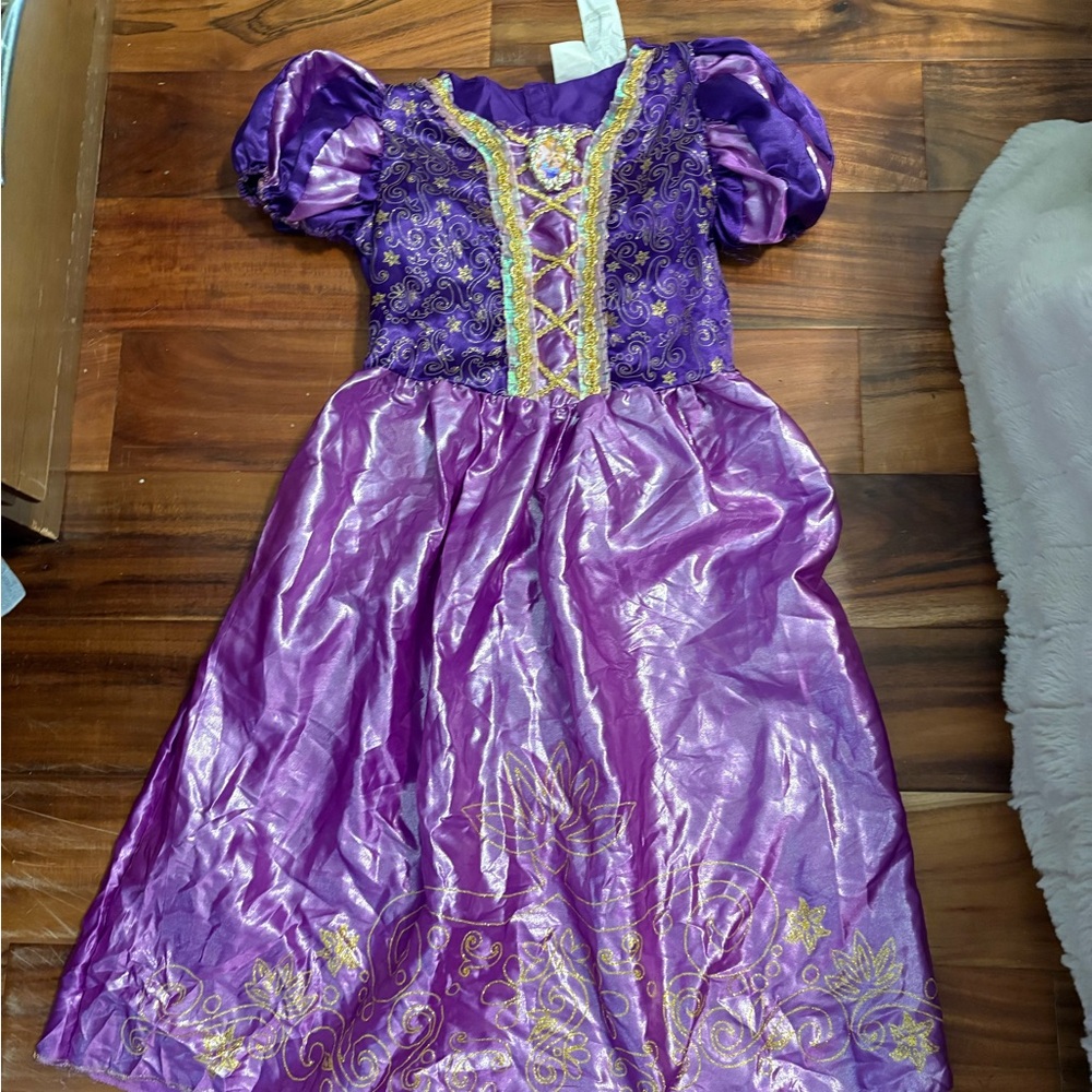 Disney Purple and Gold Kids rapunzel Costume‎ size 7/8 (0914))